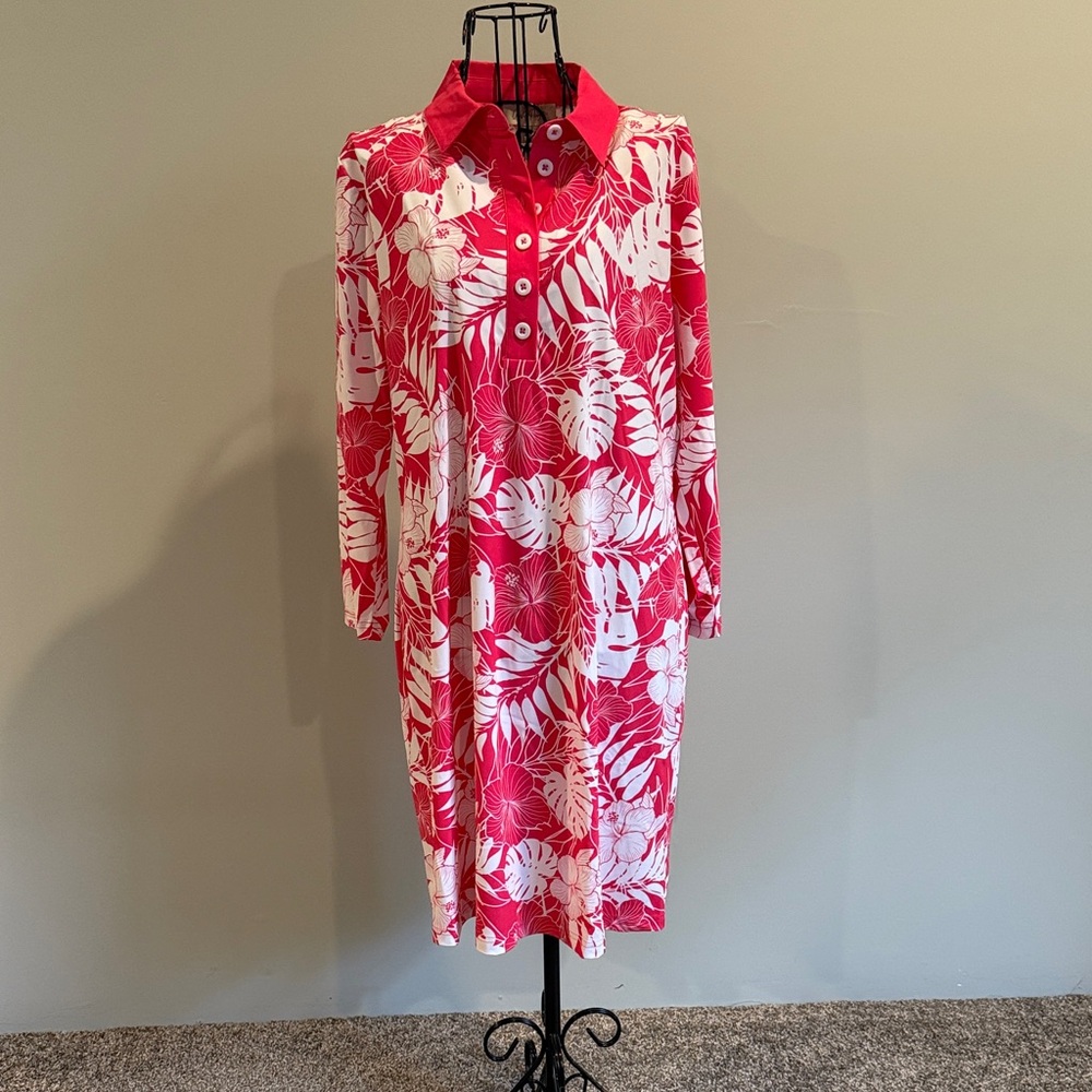 Charlie Paige Pink and White Hibiscus Floral Dress